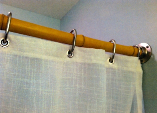 Bamboo-Shower-Curtain-Rod